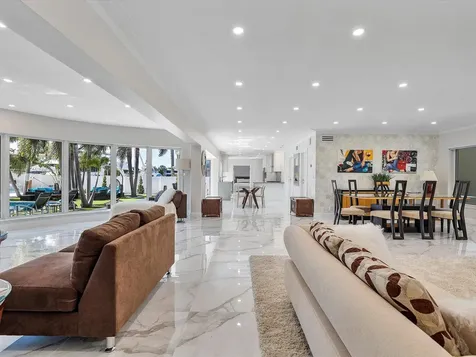 207 Royal Palm Drive Fort Lauderdale FL 33301