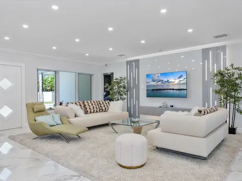 207 Royal Palm Drive Fort Lauderdale FL 33301