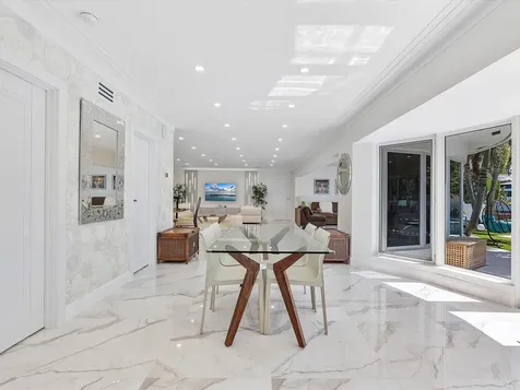 207 Royal Palm Drive Fort Lauderdale FL 33301