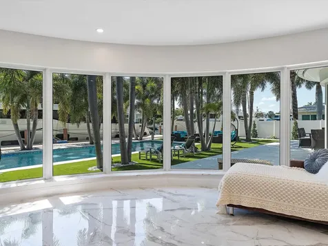 207 Royal Palm Drive Fort Lauderdale FL 33301