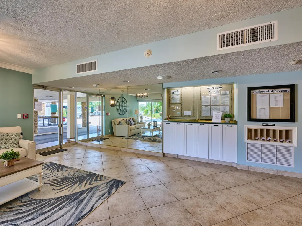 555 NW 4th Avenue Boca Raton FL 33432
