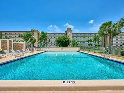 555 NW 4th Avenue Boca Raton FL 33432