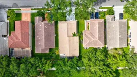 5421 NW 50th Court Coconut Creek FL 33073