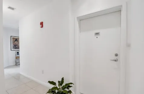 1617 N Flagler Drive West Palm Beach FL 33407