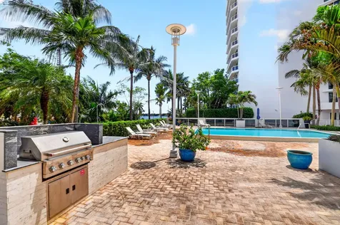 1617 N Flagler Drive West Palm Beach FL 33407