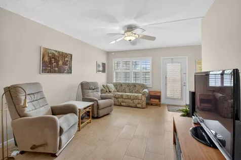 2047 Newcastle C Boca Raton FL 33434