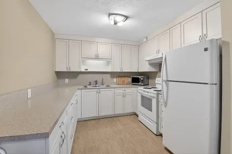 2047 Newcastle C Boca Raton FL 33434