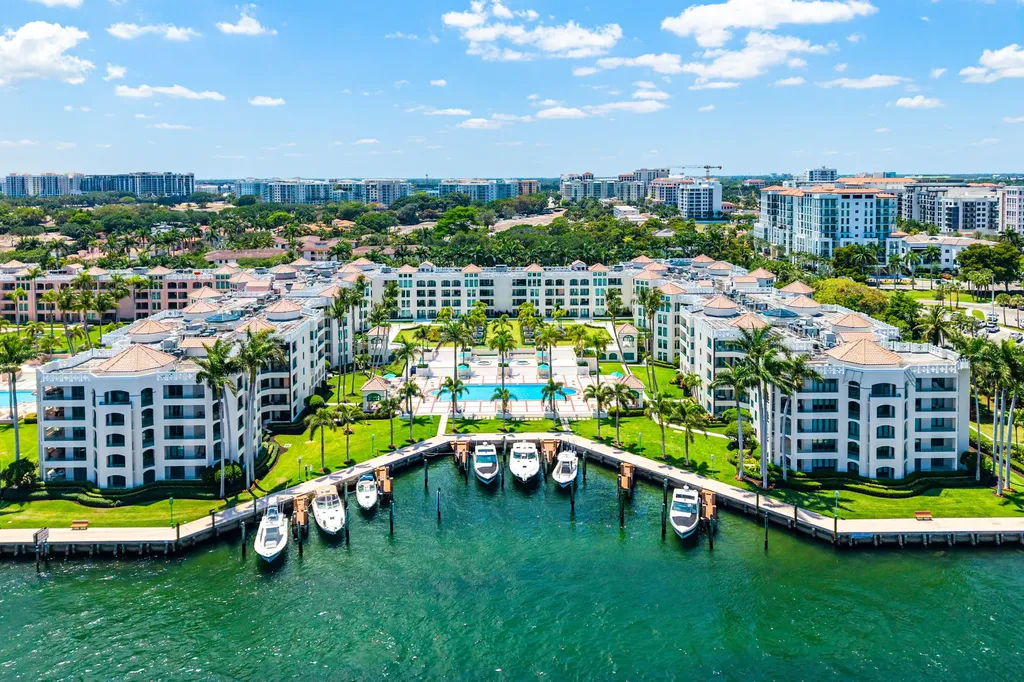 100 SE 5th Avenue Boca Raton FL 33432