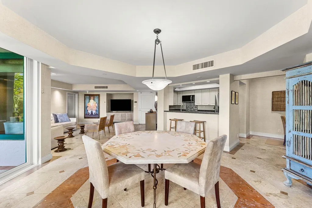 100 SE 5th Avenue Boca Raton FL 33432