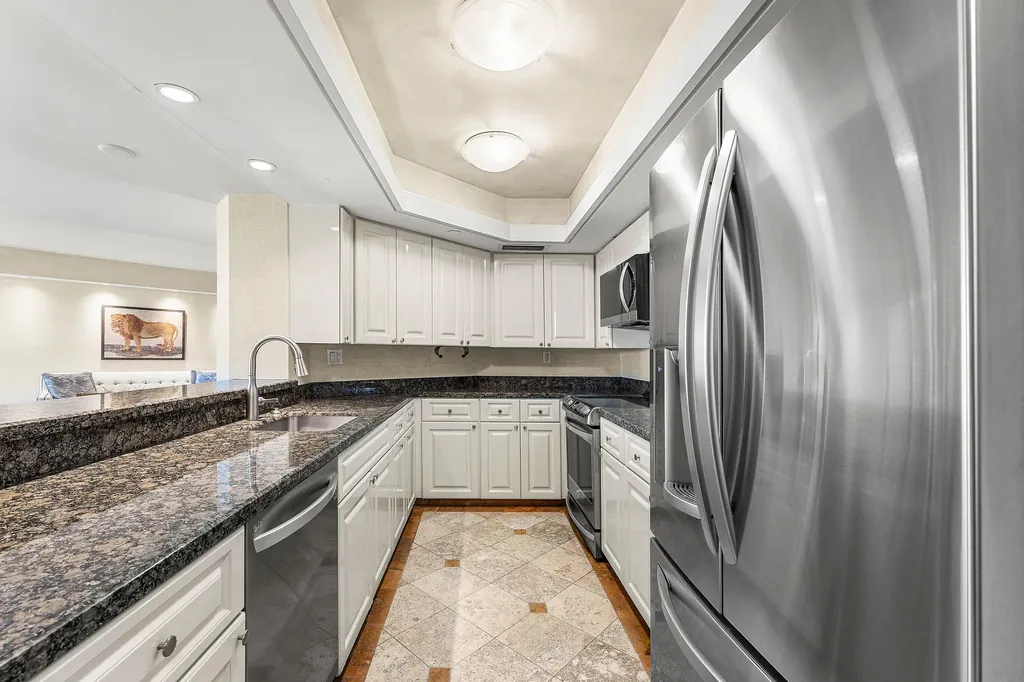 100 SE 5th Avenue Boca Raton FL 33432