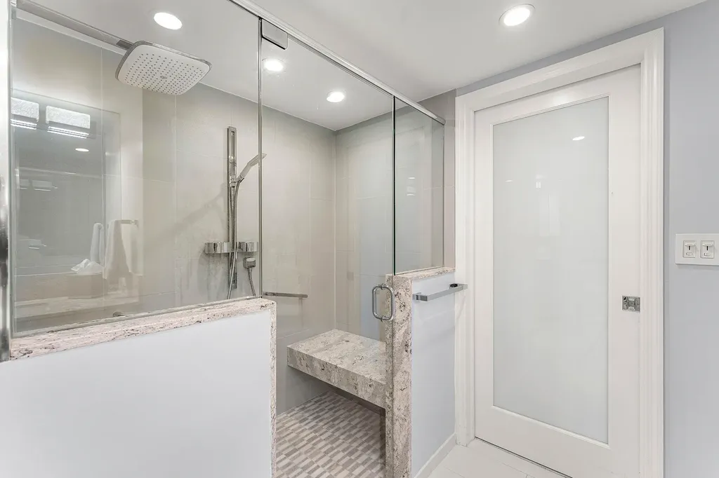 100 SE 5th Avenue Boca Raton FL 33432