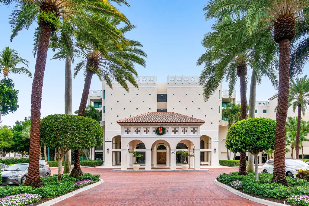 100 SE 5th Avenue Boca Raton FL 33432