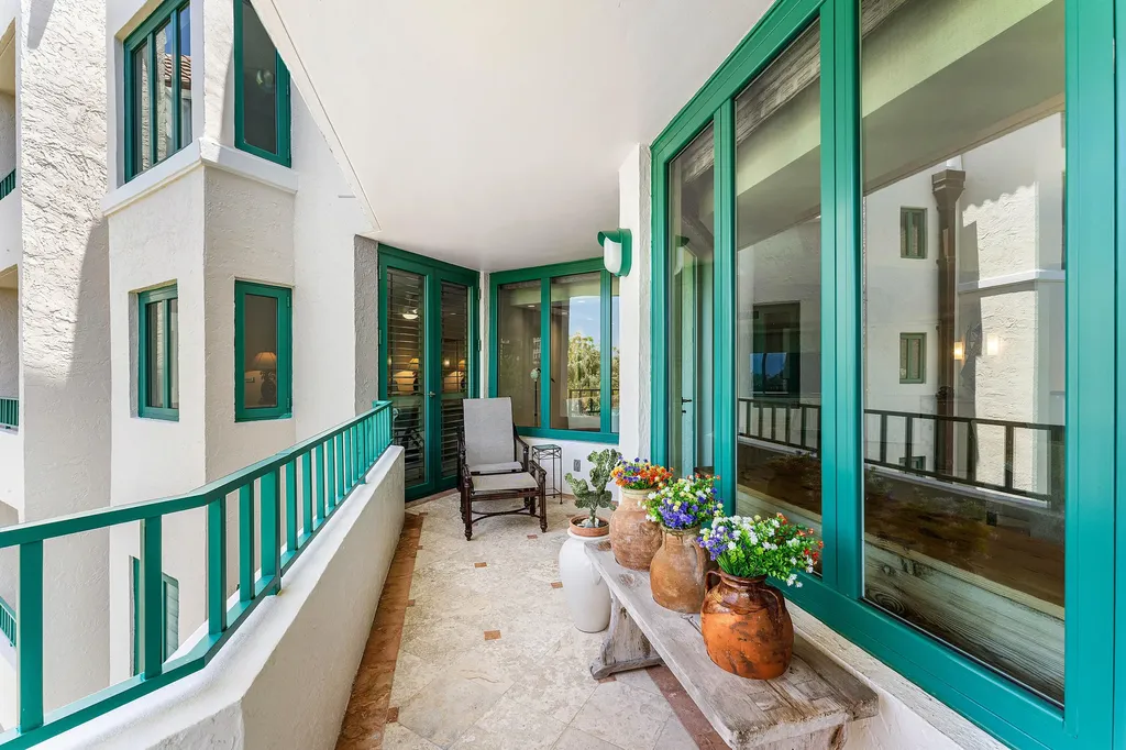 100 SE 5th Avenue Boca Raton FL 33432