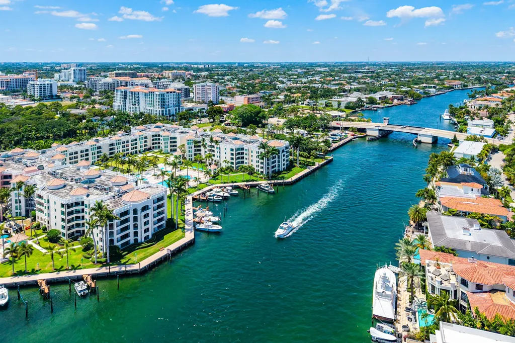 100 SE 5th Avenue Boca Raton FL 33432