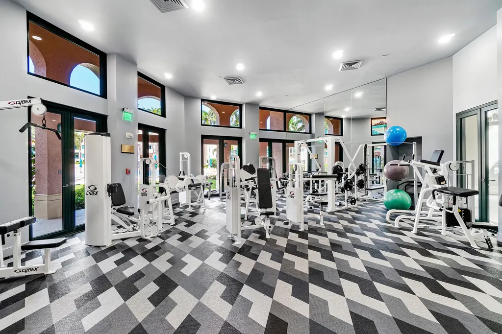 100 SE 5th Avenue Boca Raton FL 33432