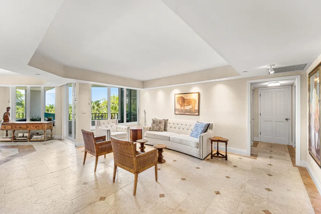 100 SE 5th Avenue Boca Raton FL 33432