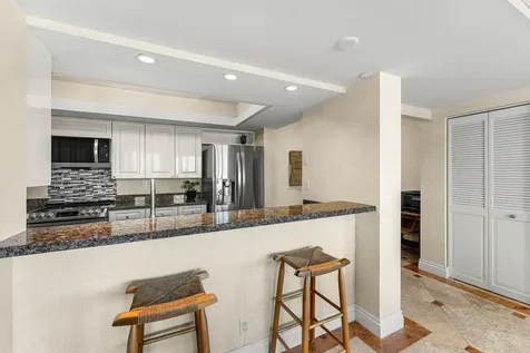 100 SE 5th Avenue Boca Raton FL 33432