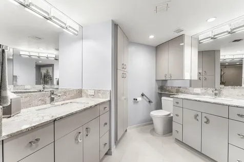 100 SE 5th Avenue Boca Raton FL 33432