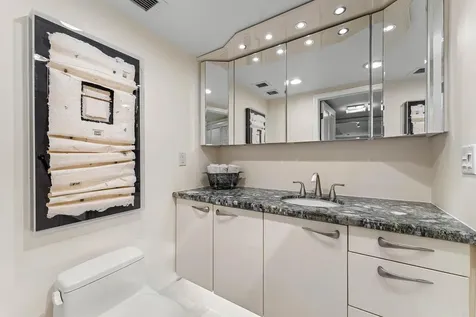 100 SE 5th Avenue Boca Raton FL 33432