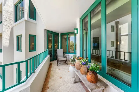 100 SE 5th Avenue Boca Raton FL 33432
