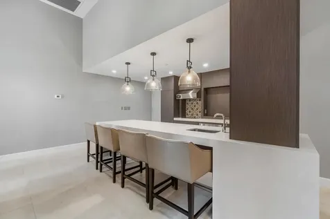 100 SE 5th Avenue Boca Raton FL 33432