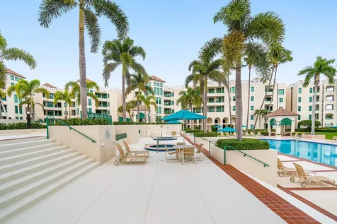 100 SE 5th Avenue Boca Raton FL 33432