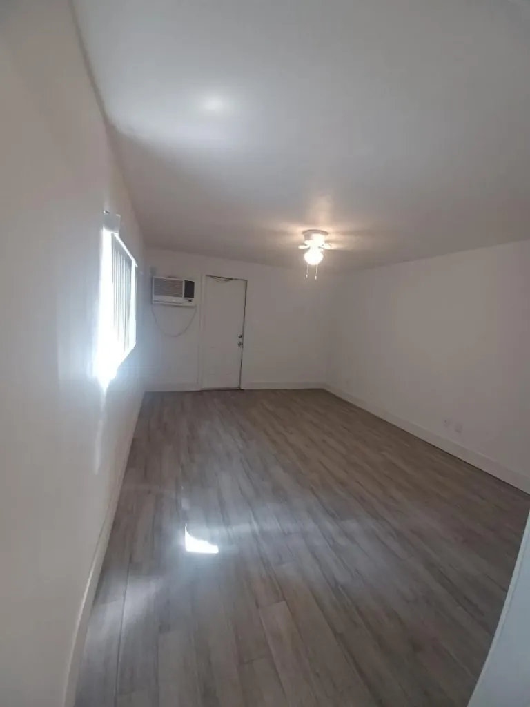 24 SW 13th Street Dania Beach FL 33004