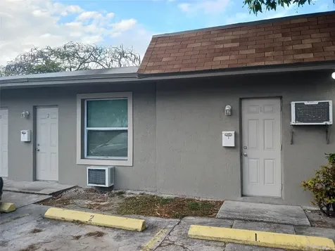 24 SW 13th Street Dania Beach FL 33004