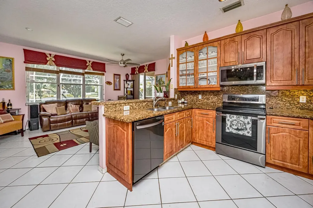 18687 Sea Turtle Lane Boca Raton FL 33498