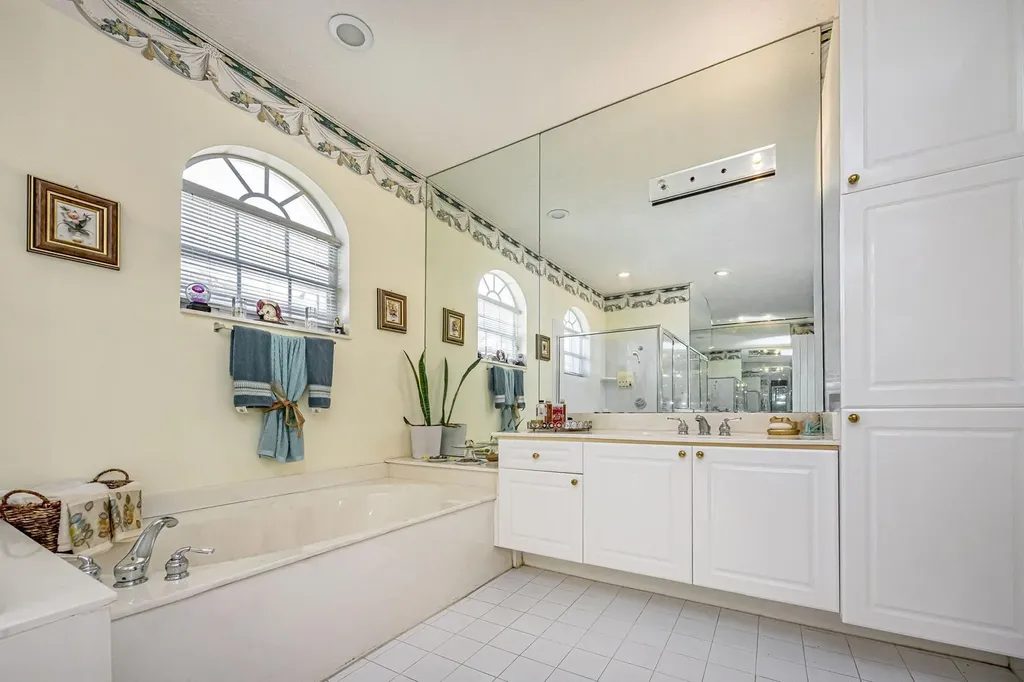 18687 Sea Turtle Lane Boca Raton FL 33498