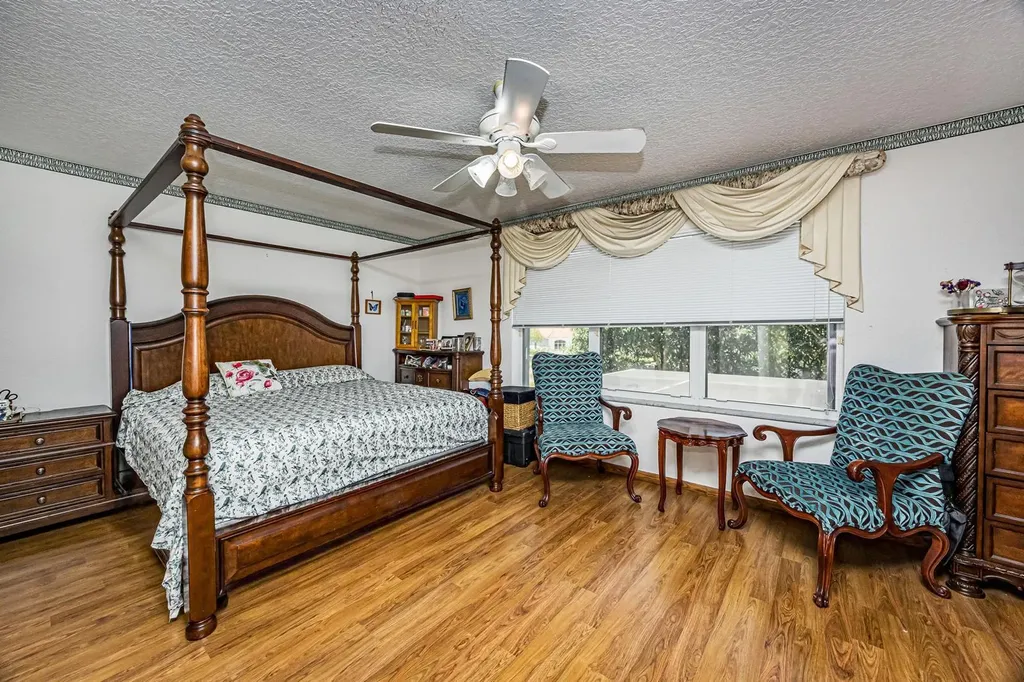 18687 Sea Turtle Lane Boca Raton FL 33498