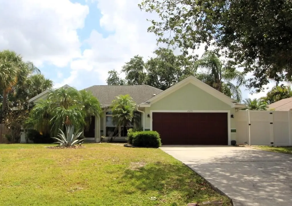 2073 SW Capeador Street Port St Lucie FL 34953