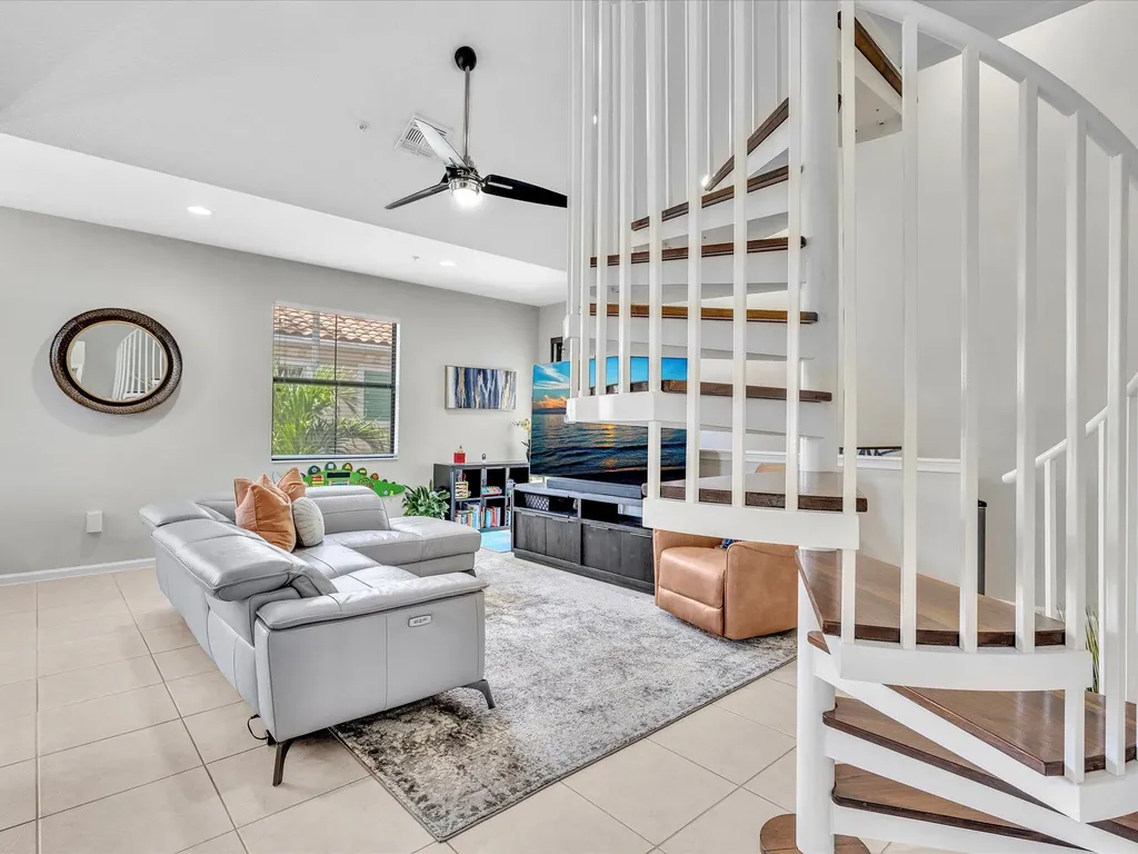 3340 NW 125th Lane Sunrise FL 33323