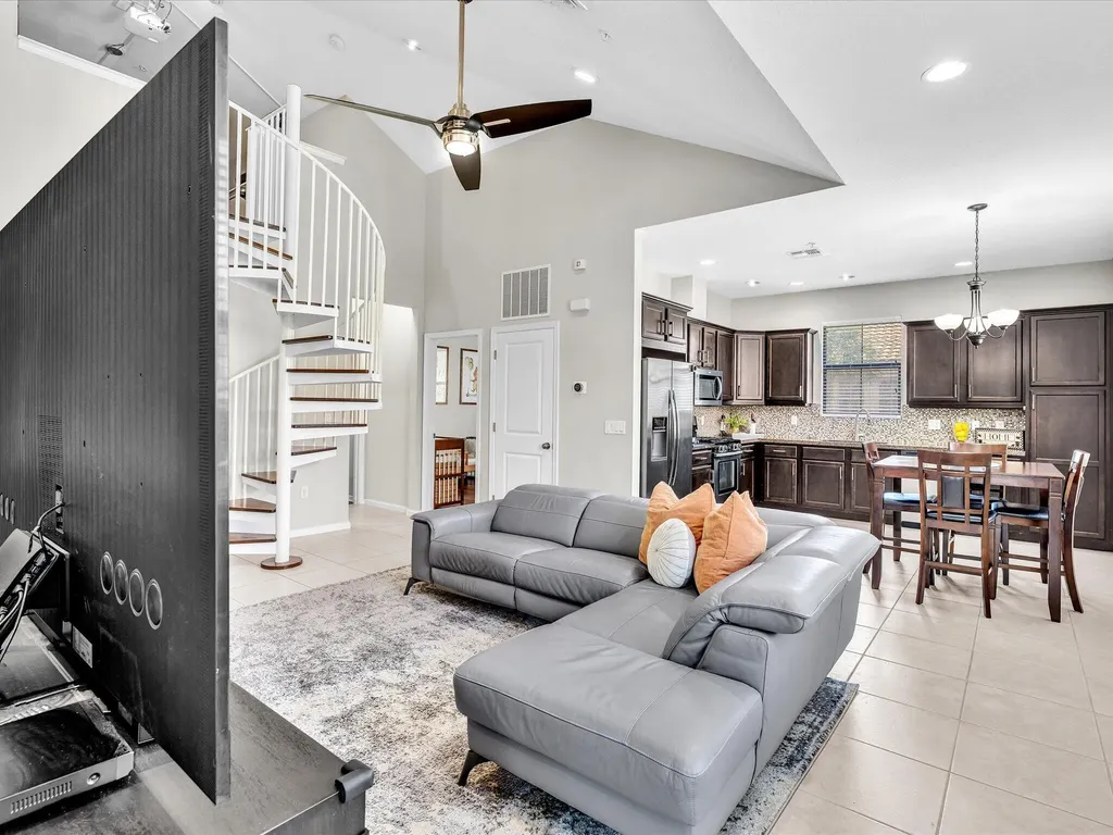 3340 NW 125th Lane Sunrise FL 33323