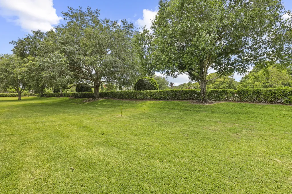 2631 SW 12th Square Square SW Vero Beach FL 32968