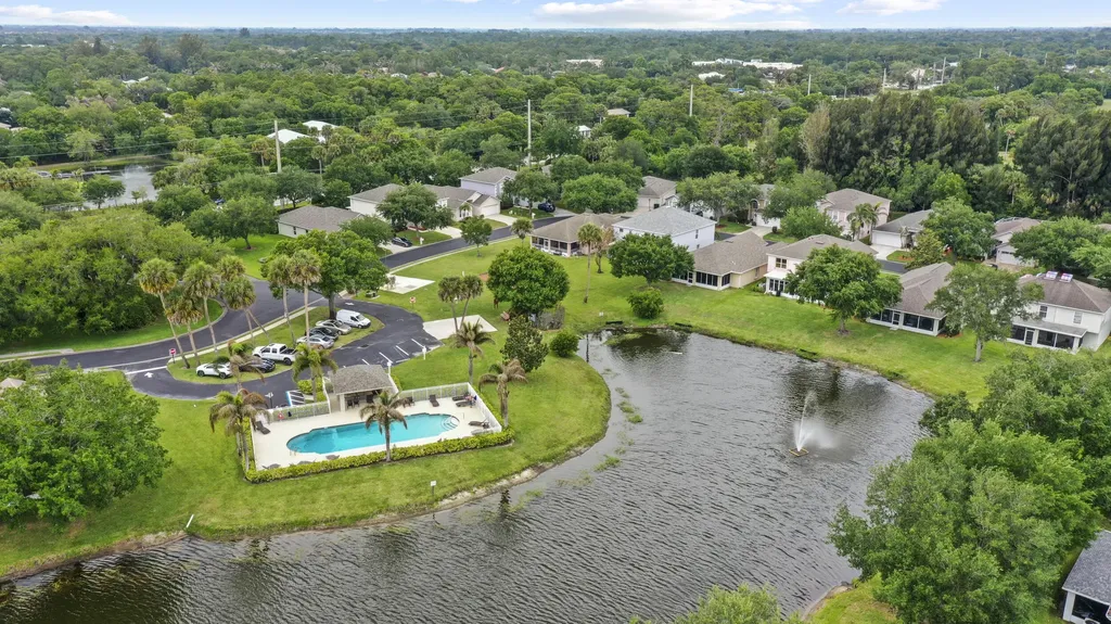 2631 SW 12th Square Square SW Vero Beach FL 32968