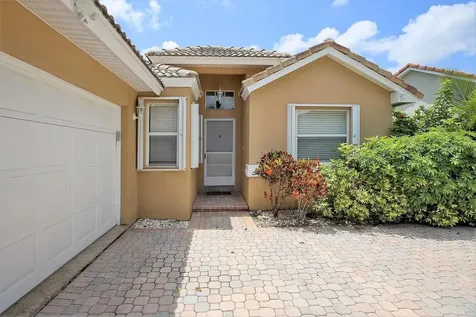 13284 Majestic Pine Court Delray Beach FL 33484