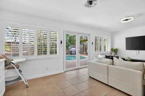2101 NE 25th Street Wilton Manors FL 33305
