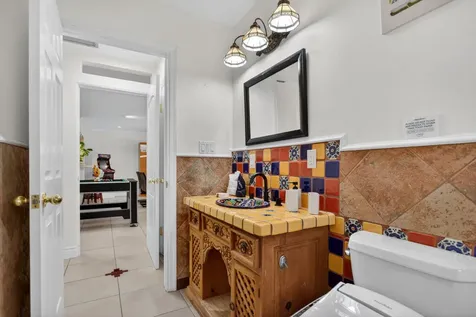 2101 NE 25th Street Wilton Manors FL 33305