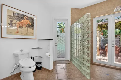 2101 NE 25th Street Wilton Manors FL 33305