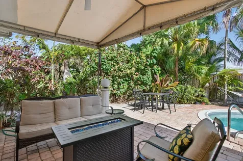 2101 NE 25th Street Wilton Manors FL 33305