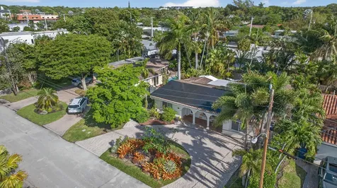 2101 NE 25th Street Wilton Manors FL 33305