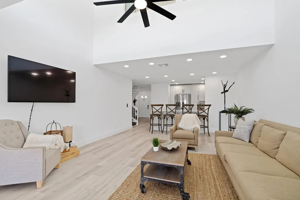 2339 Treasure Isle Drive Palm Beach Gardens FL 33410