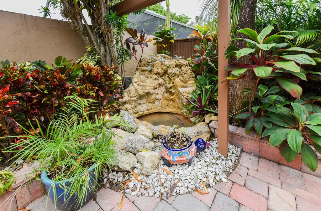 6548 Patio Lane Boca Raton FL 33433