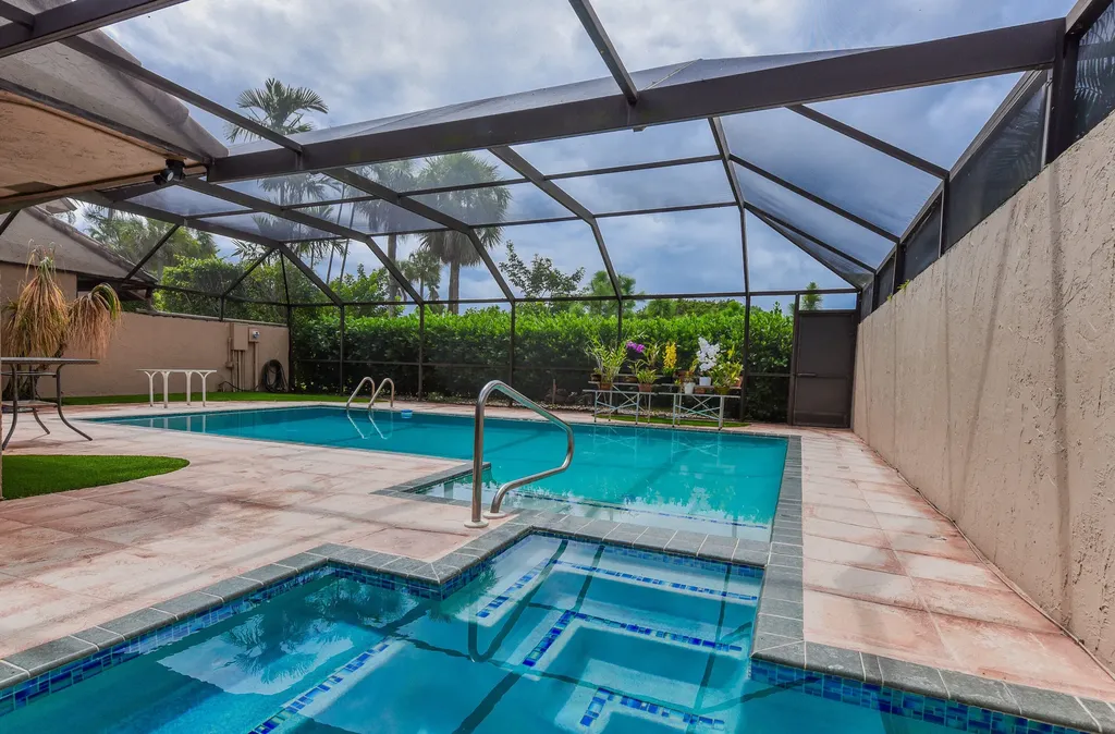 6548 Patio Lane Boca Raton FL 33433