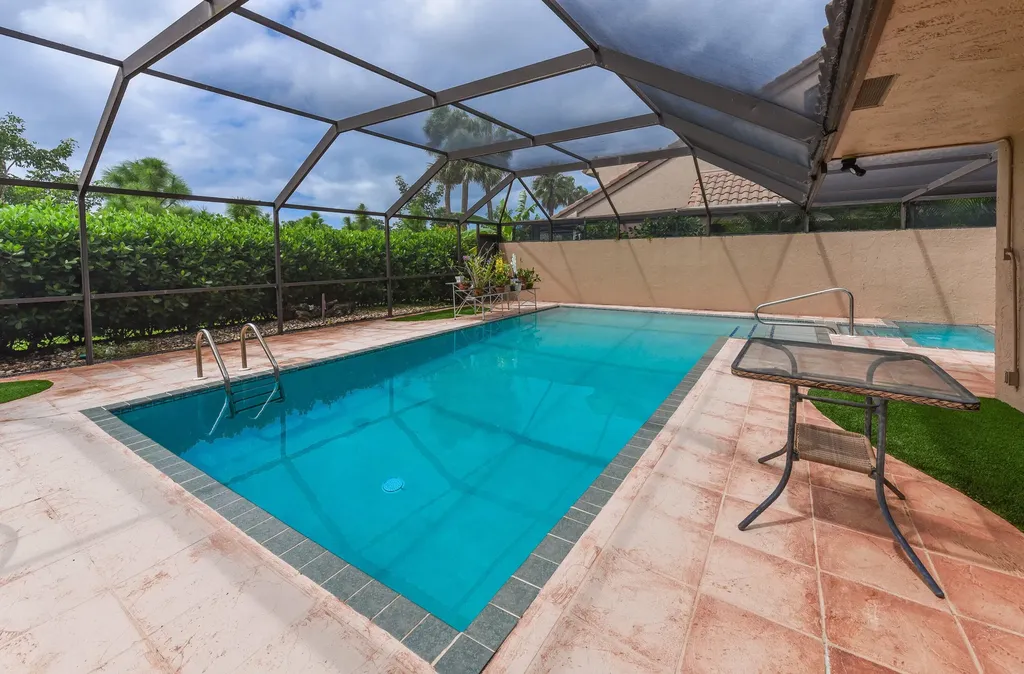 6548 Patio Lane Boca Raton FL 33433