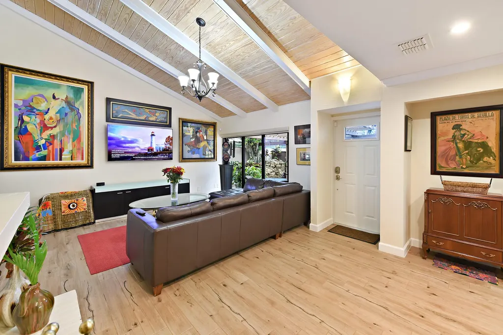 6548 Patio Lane Boca Raton FL 33433
