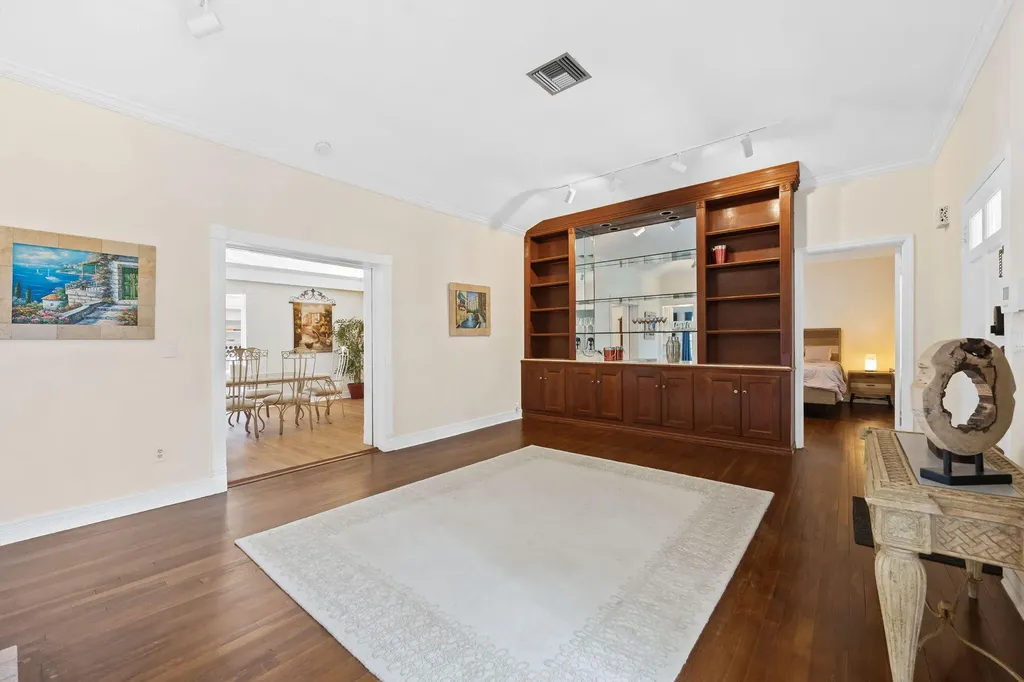2400 Delmar Place Fort Lauderdale FL 33301