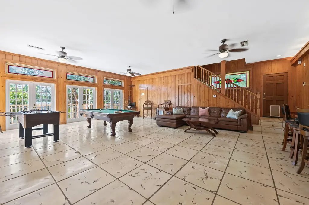 2400 Delmar Place Fort Lauderdale FL 33301