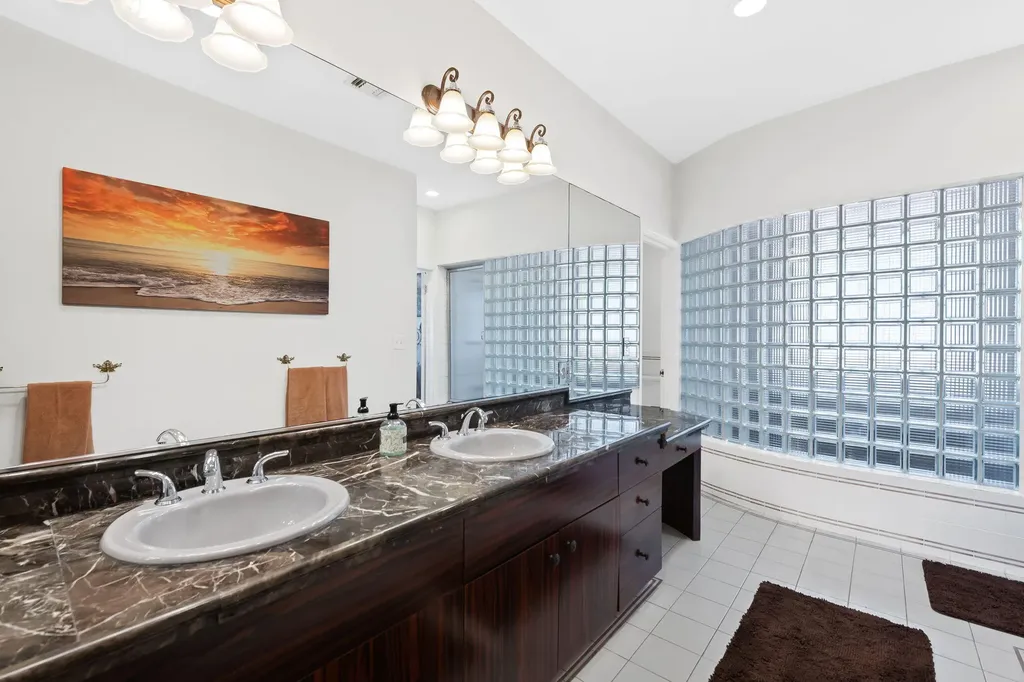 2400 Delmar Place Fort Lauderdale FL 33301